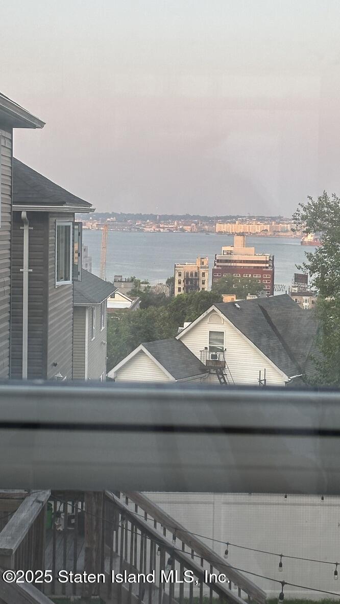 32 Scribner Avenue Staten Island, NY 10301 - Photo 13 of 33 920284A3-1EBC-4DF9-A13B-AE987E933473_1_1