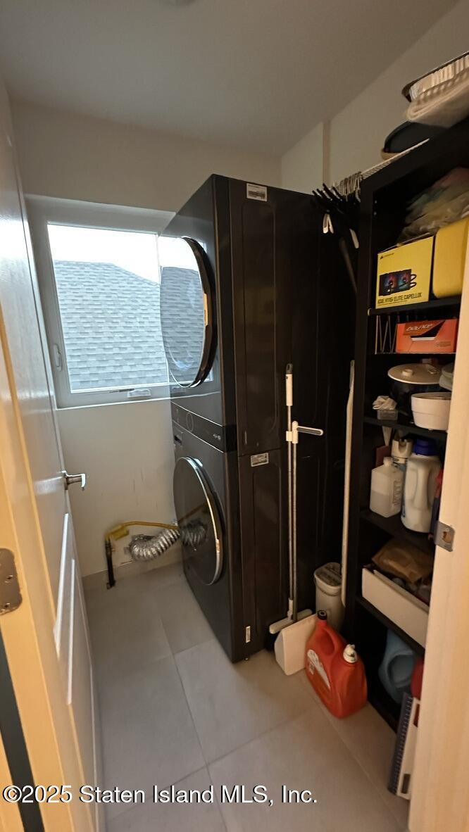 32 Scribner Avenue Staten Island, NY 10301 - Photo 18 of 33 6C8EB40D-BE7A-4B7A-8ACD-B18D6299CF26_1_1