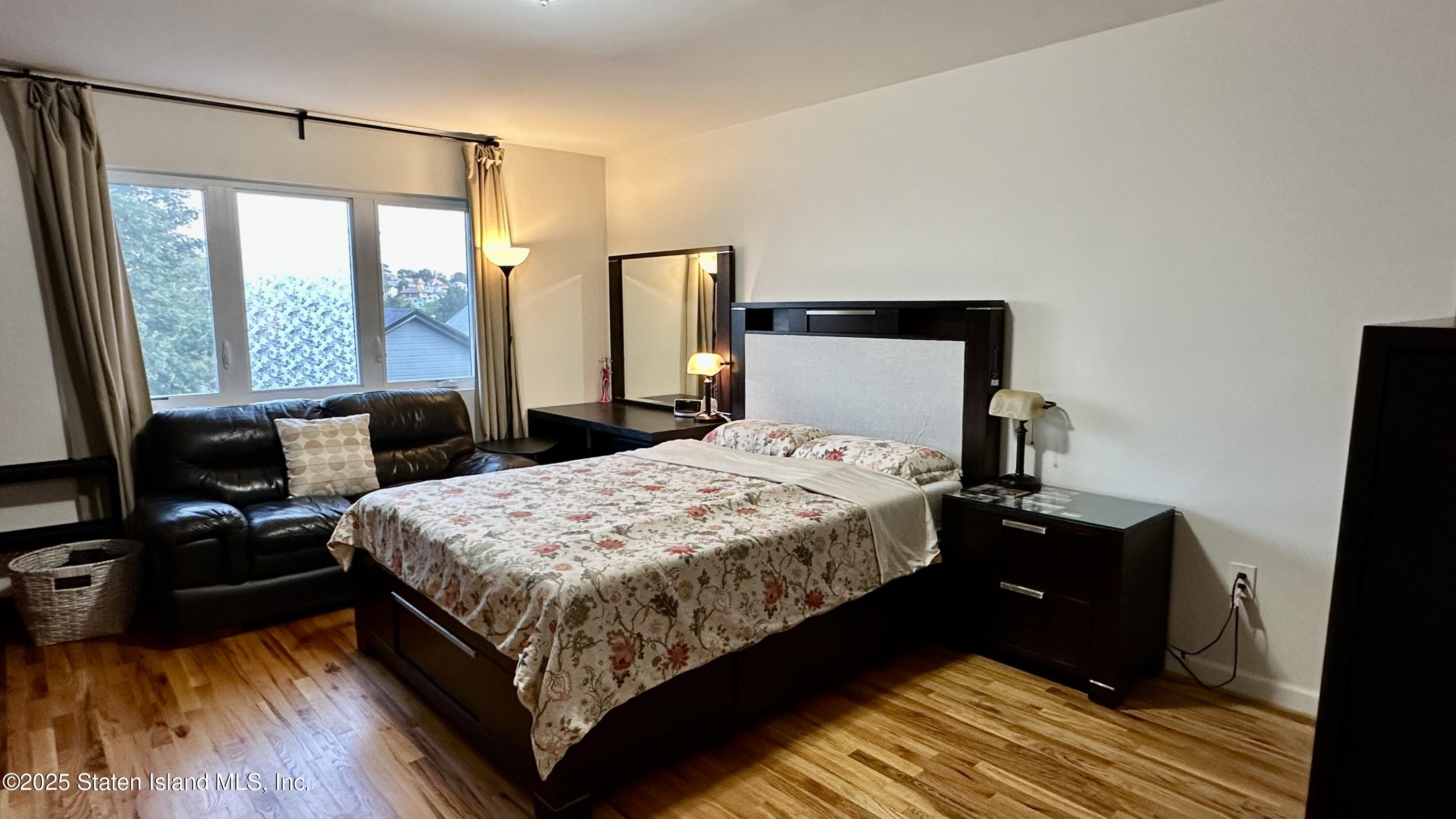 32 Scribner Avenue Staten Island, NY 10301 - Photo 20 of 33 5173640C-22C7-4951-9400-0F0E979AF446_1_2