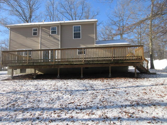 4436 Pine Ridge Drive East Bushkill, PA 18324 - Photo 4 of 19