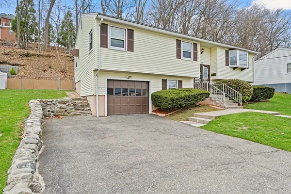 $775,000 | 23 Buttaro Road, Woburn, MA 01801