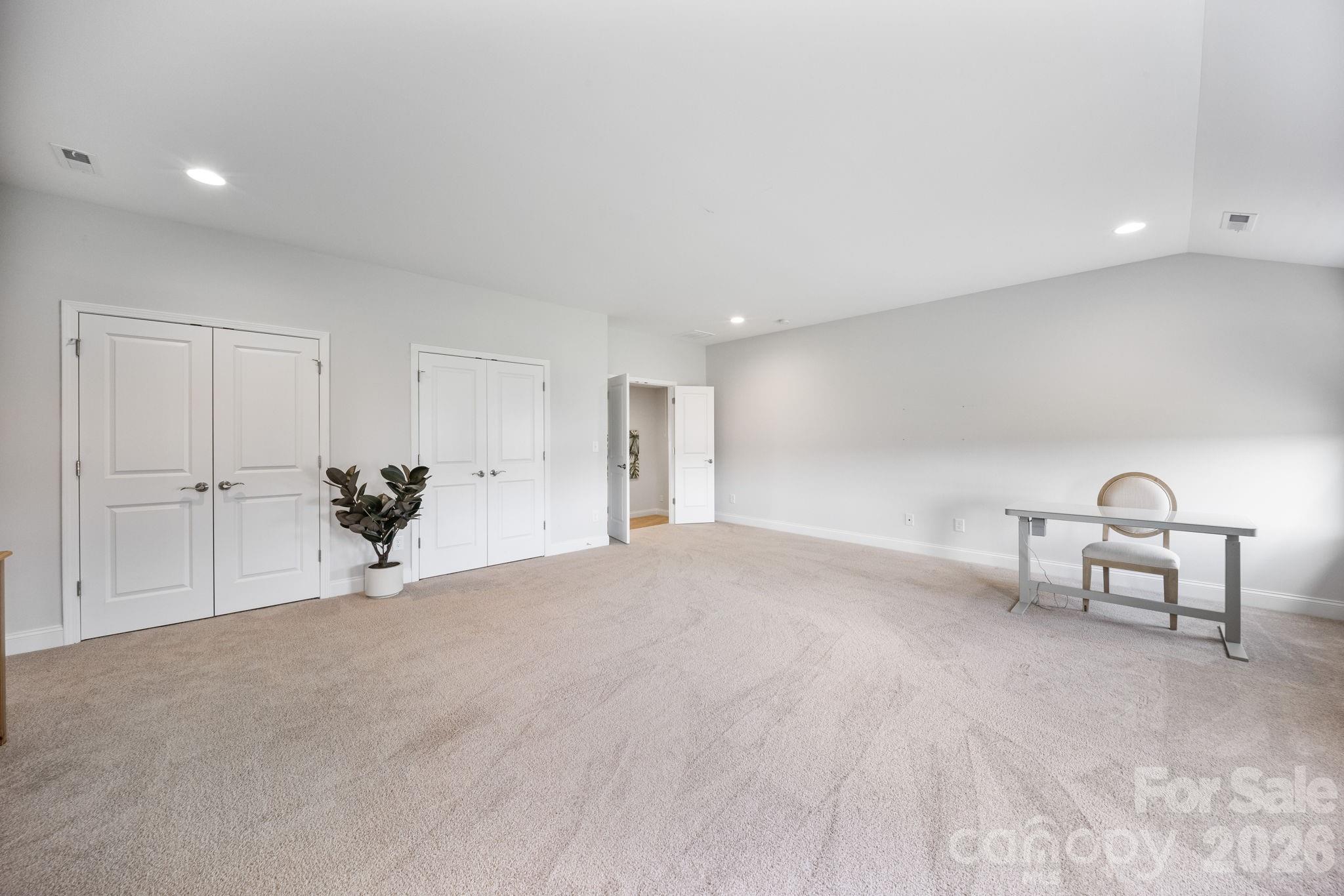 16139 Tulloch Road Charlotte, NC 28278 - Photo 37 of 41 Gallery Image 37