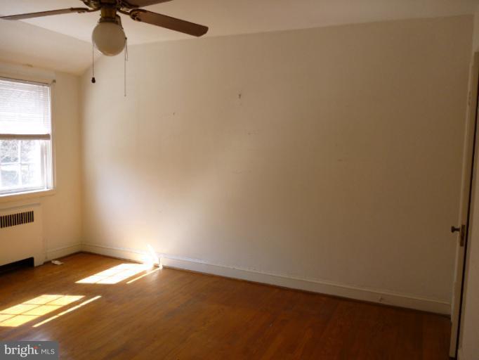 1320 Northview Road Baltimore, MD 21218 - Photo 1 of 16 Bedroom (Master)