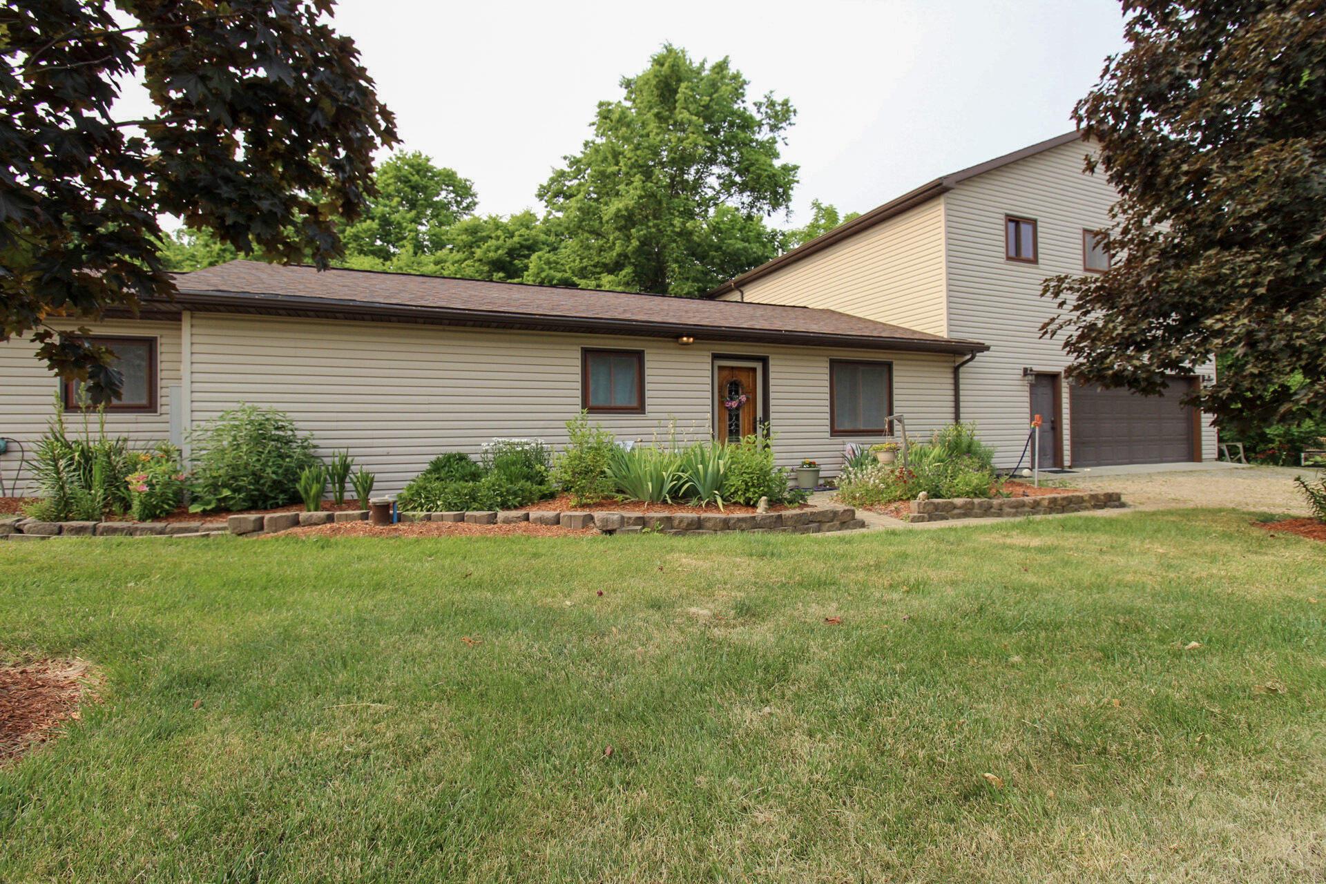 10680 Lancaster Circleville Rd