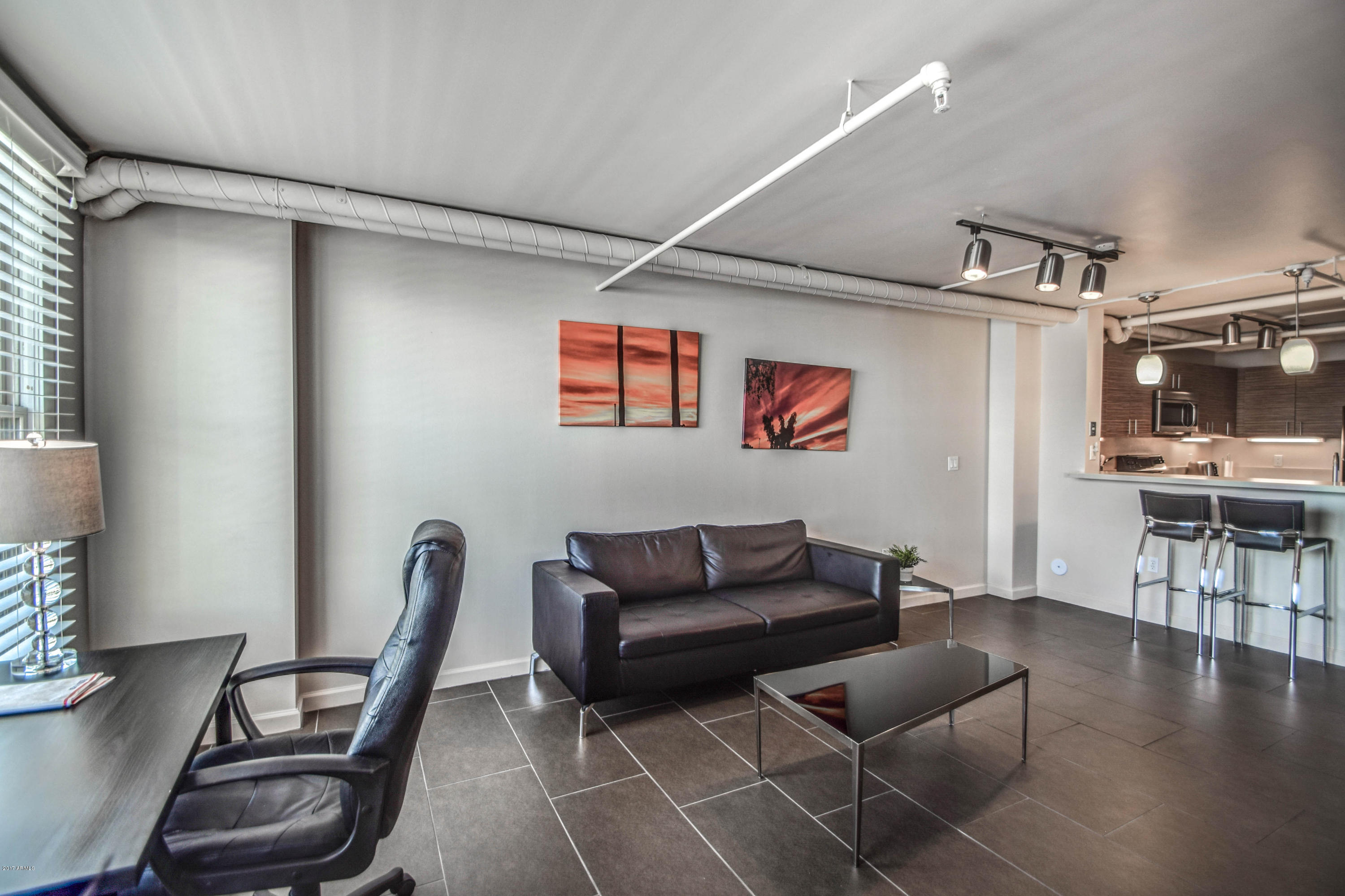 535 West Thomas Road, Unit 312 Phoenix, AZ 85013 - Photo 8 of 39 Living 2