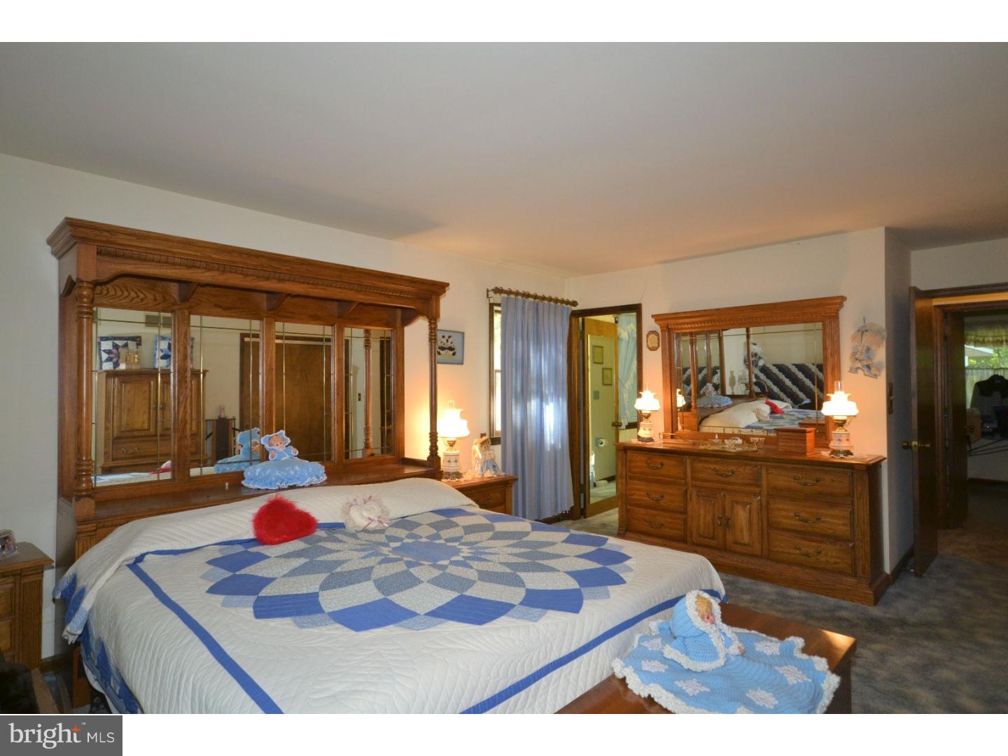 2295 Finland Road Green Lane, PA 18054 - Photo 8 of 19