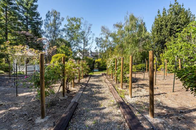 280 Ridgeway Road Woodside, CA 94062 - Photo 61 of 65