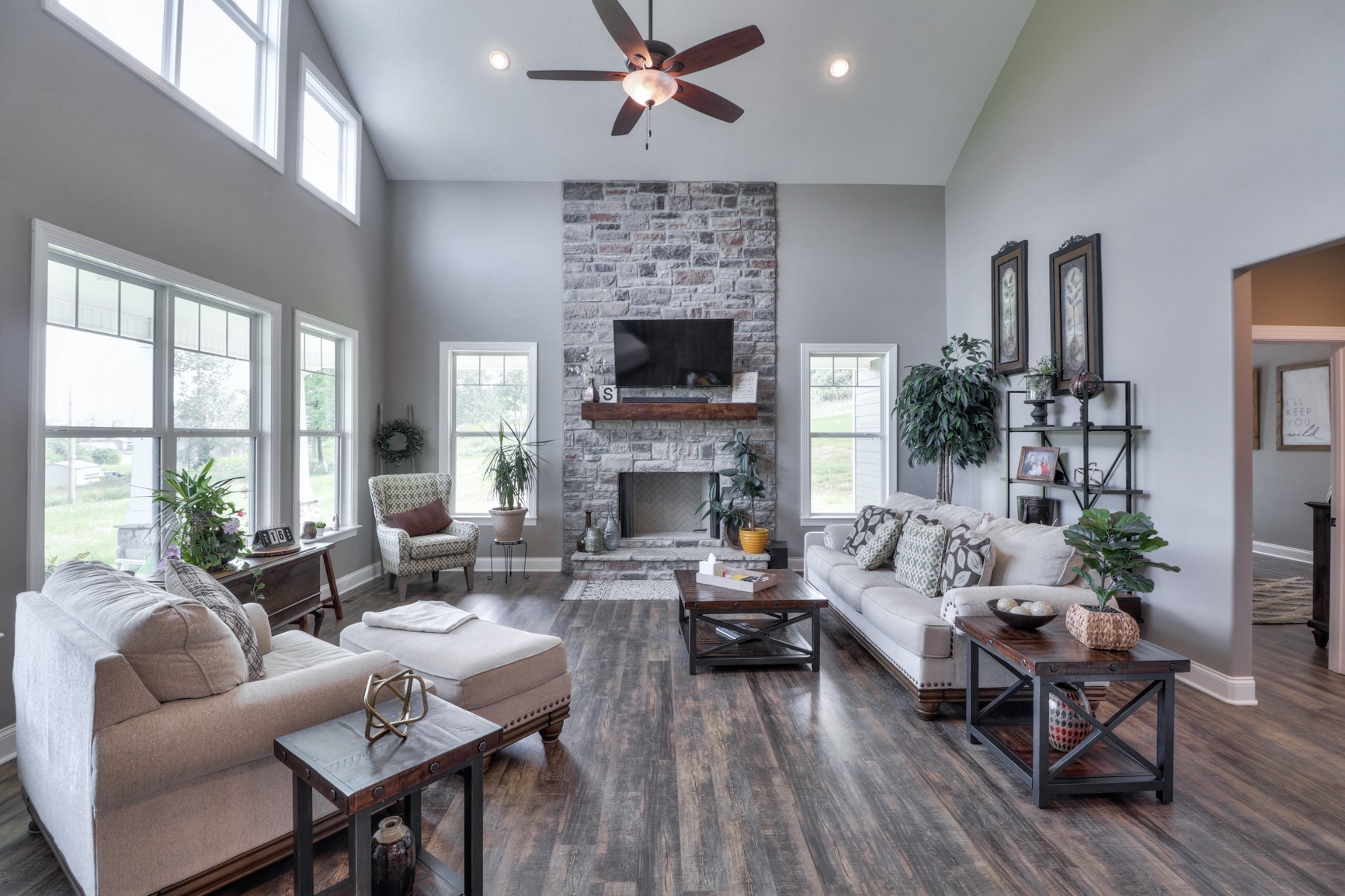 2740 Old Shannon Road Lebanon, TN 37090 - Photo 19 of 50 a living room with furniture fireplace and window