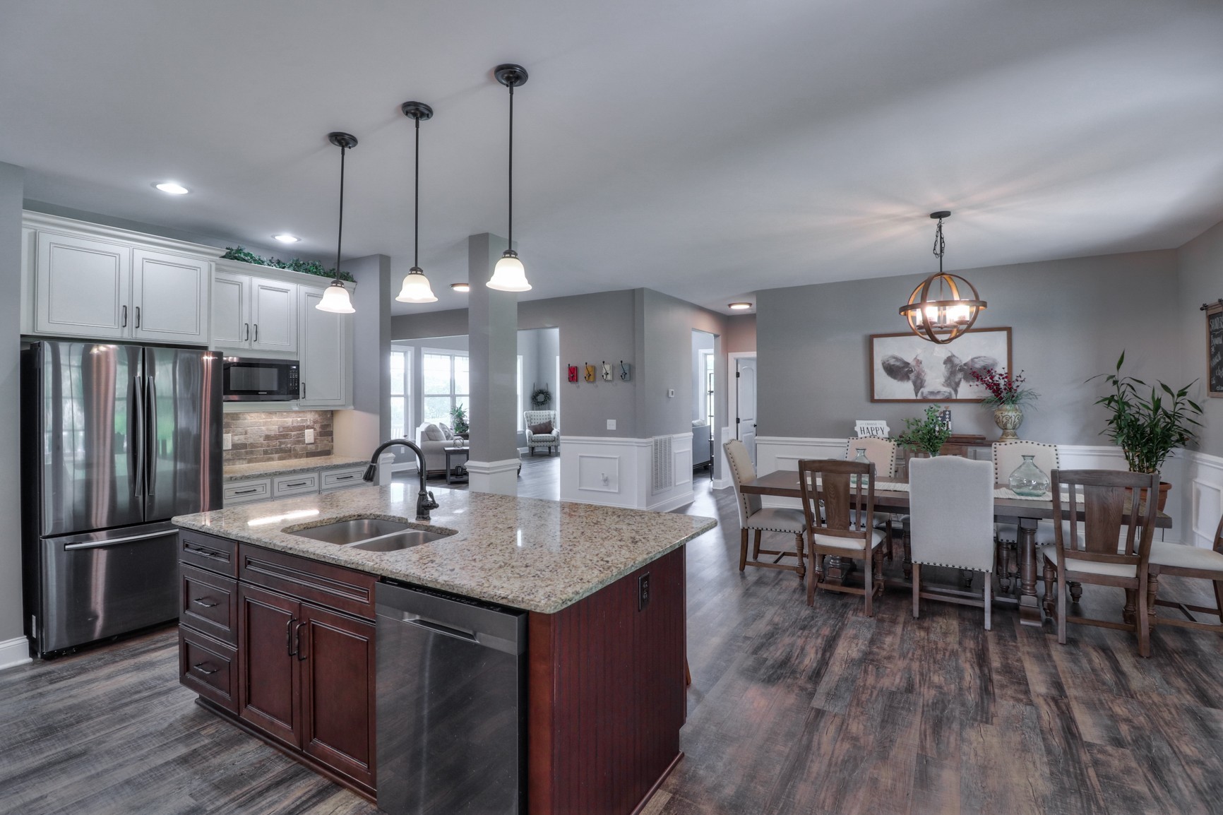 2740 Old Shannon Road Lebanon, TN 37090 - Photo 29 of 50 a kitchen with center island table and chairs