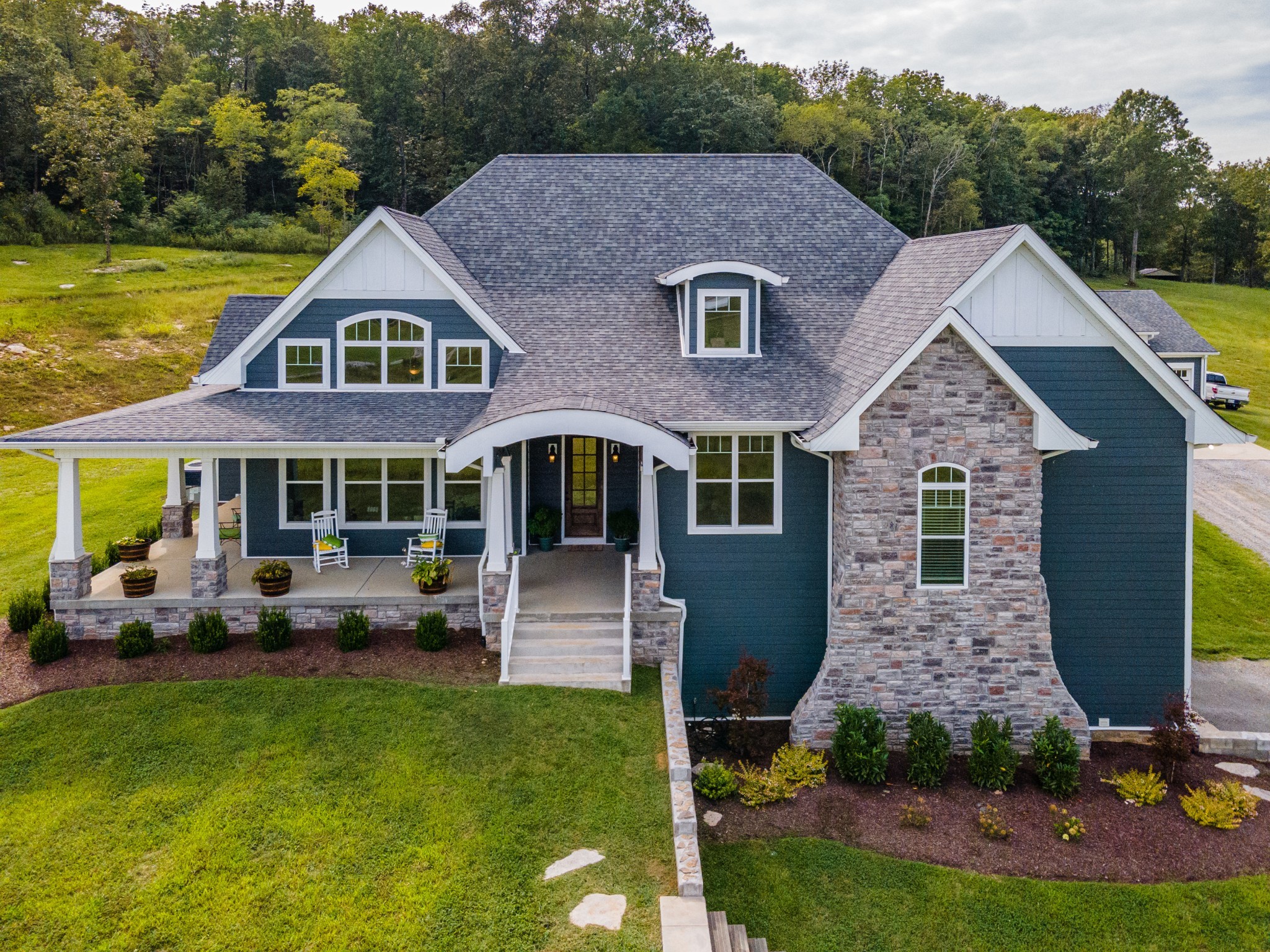 2740 Old Shannon Road Lebanon, TN 37090 - Photo 4 of 50 a front view of house with yard and green space