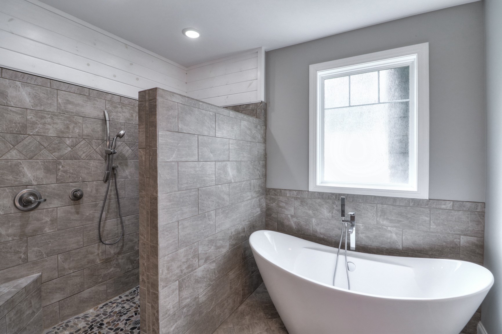 2740 Old Shannon Road Lebanon, TN 37090 - Photo 35 of 50 a white bath tub sitting in a bathroom