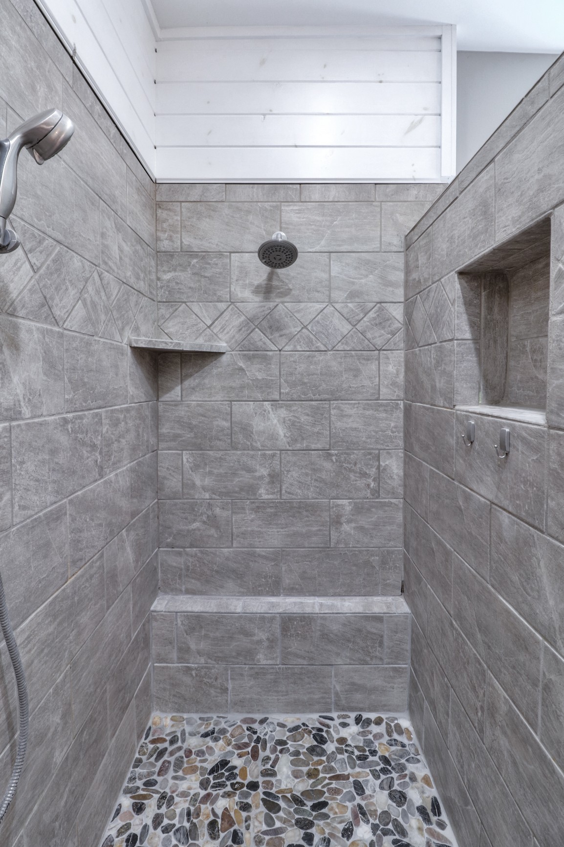 2740 Old Shannon Road Lebanon, TN 37090 - Photo 36 of 50 a bathroom with a shower