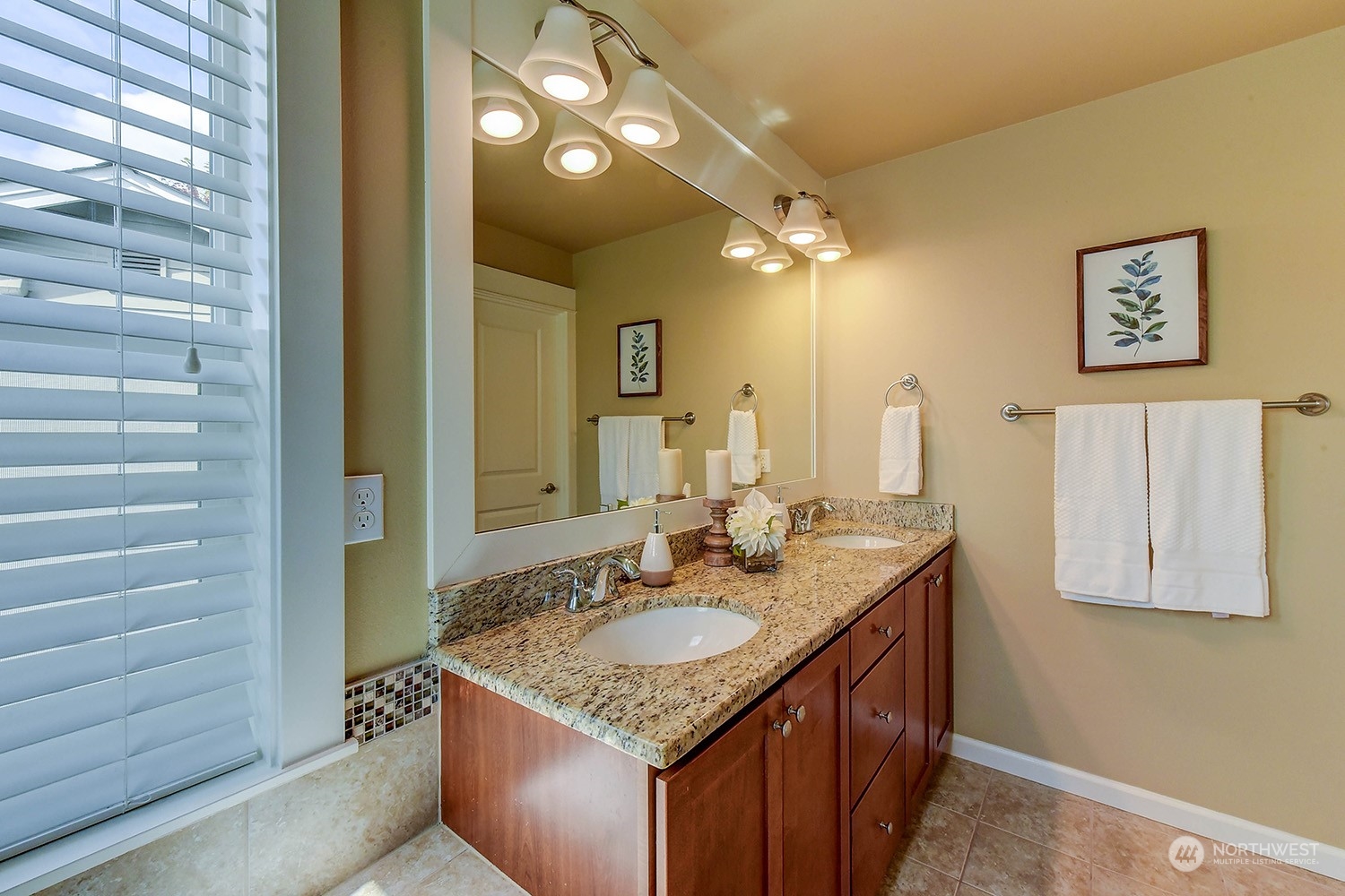 3828 219th Place Southeast Bothell, WA 98021 - Photo 12 of 20