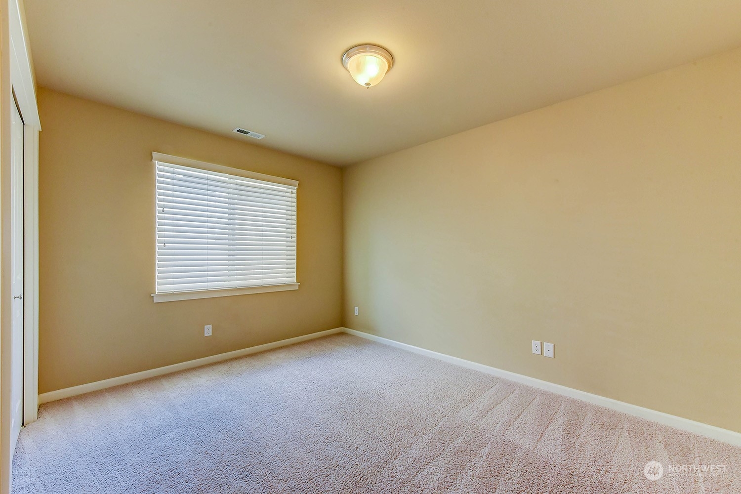 3828 219th Place Southeast Bothell, WA 98021 - Photo 16 of 20