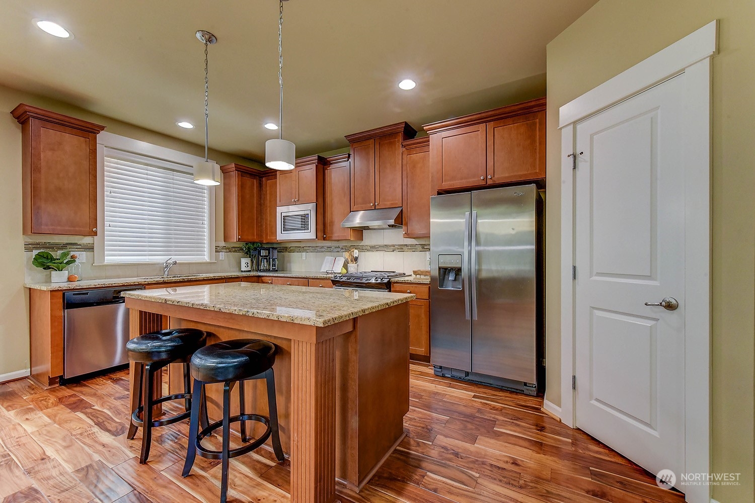 3828 219th Place Southeast Bothell, WA 98021 - Photo 6 of 20