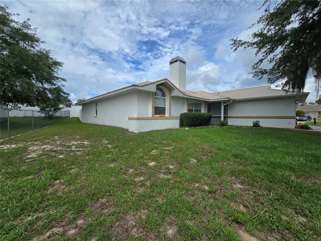 16900 Southwest 25th Terrace Road Ocala, FL 34473 - Photo 8 of 50 Gallery Image 8