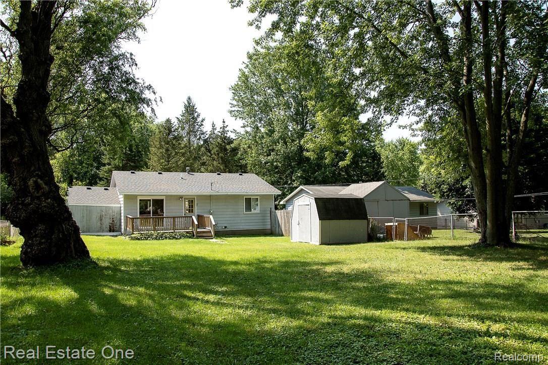 521 Alfred Road Ortonville, MI 48462 - Photo 26 of 27 9Back.jpg