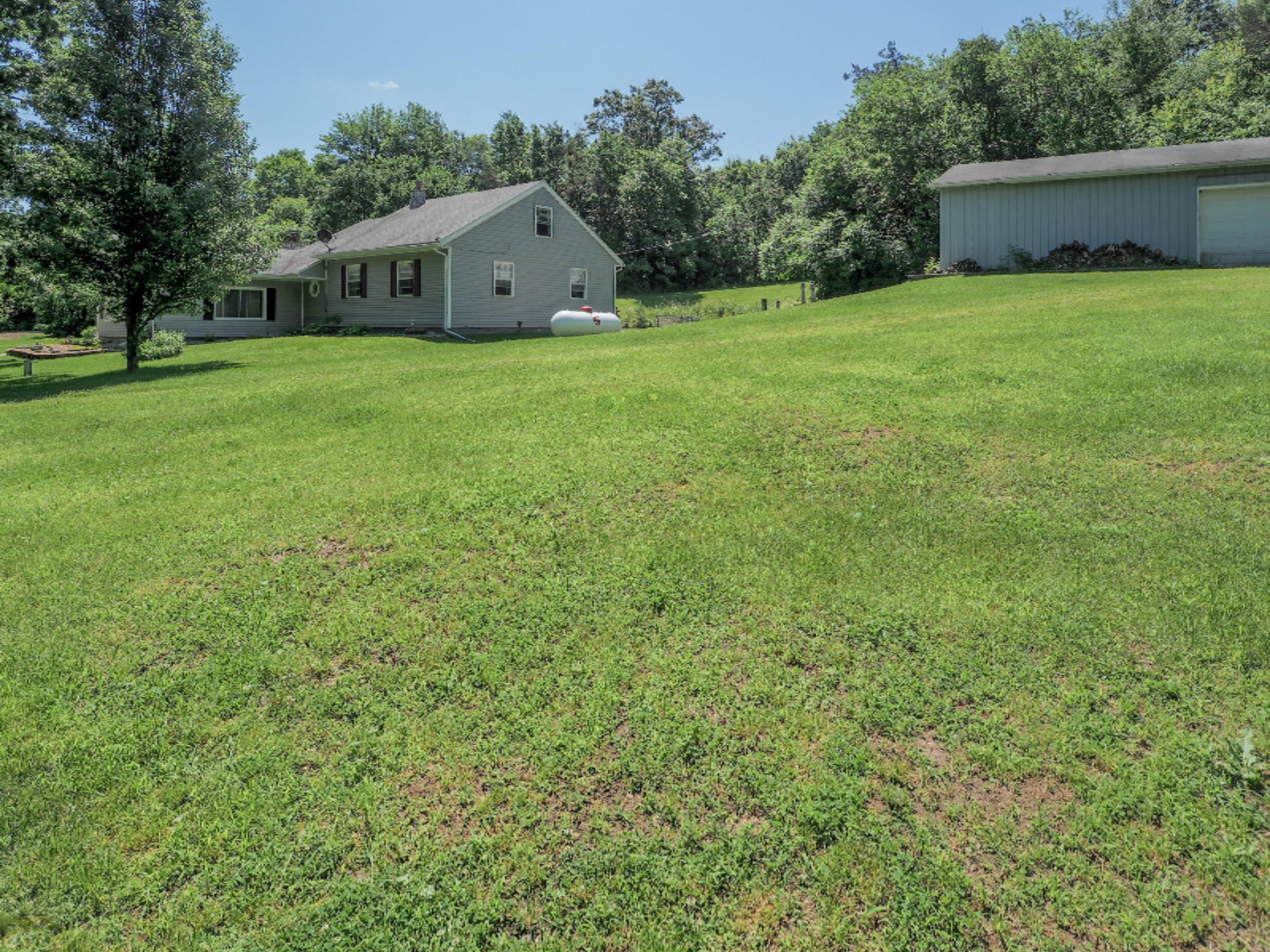 2211 Baseline Road Augusta, MI 49012 - Photo 19 of 26 2211 Baseline Rd-123