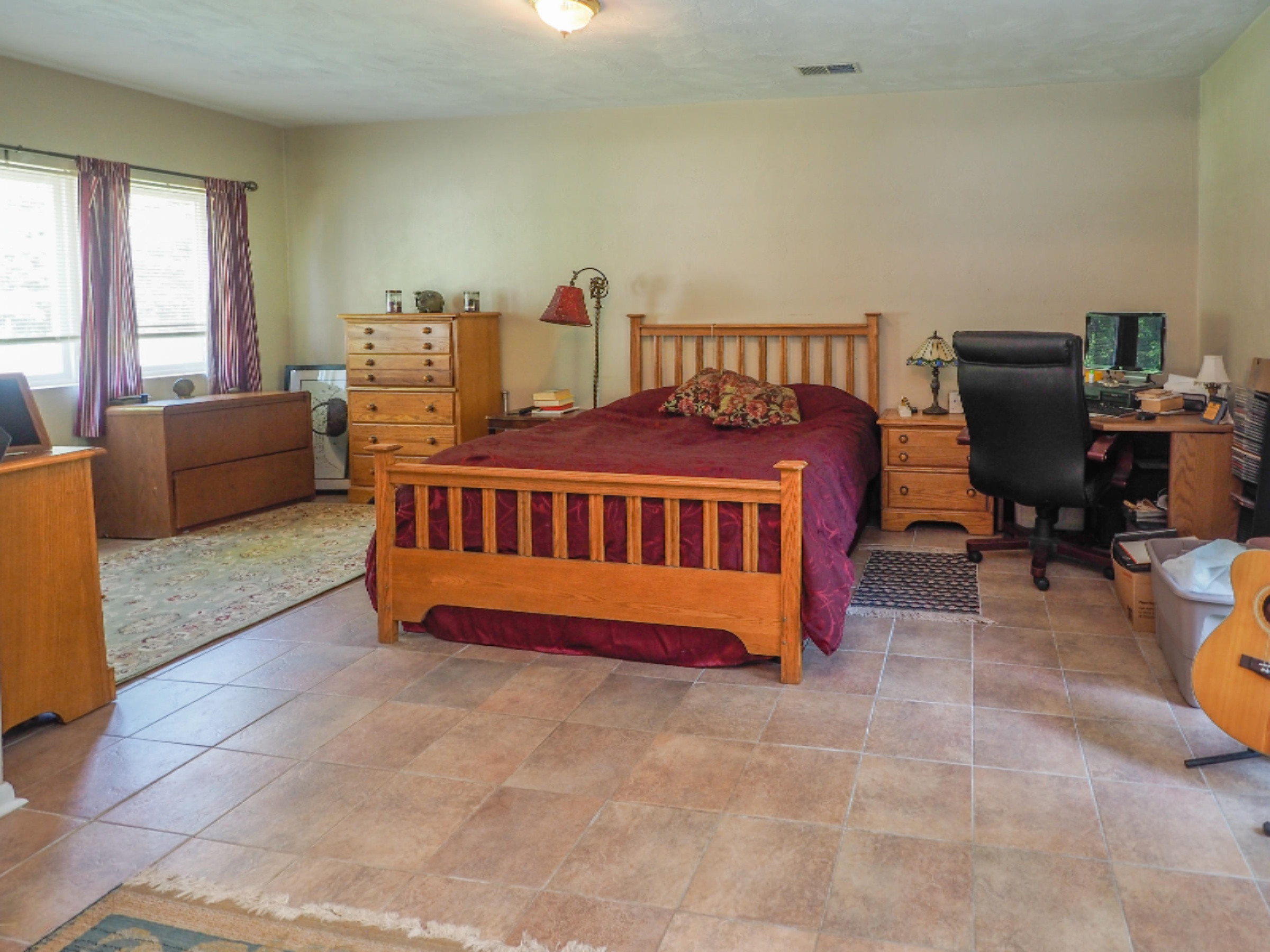 2211 Baseline Road Augusta, MI 49012 - Photo 9 of 26 2211 Baseline Rd-111