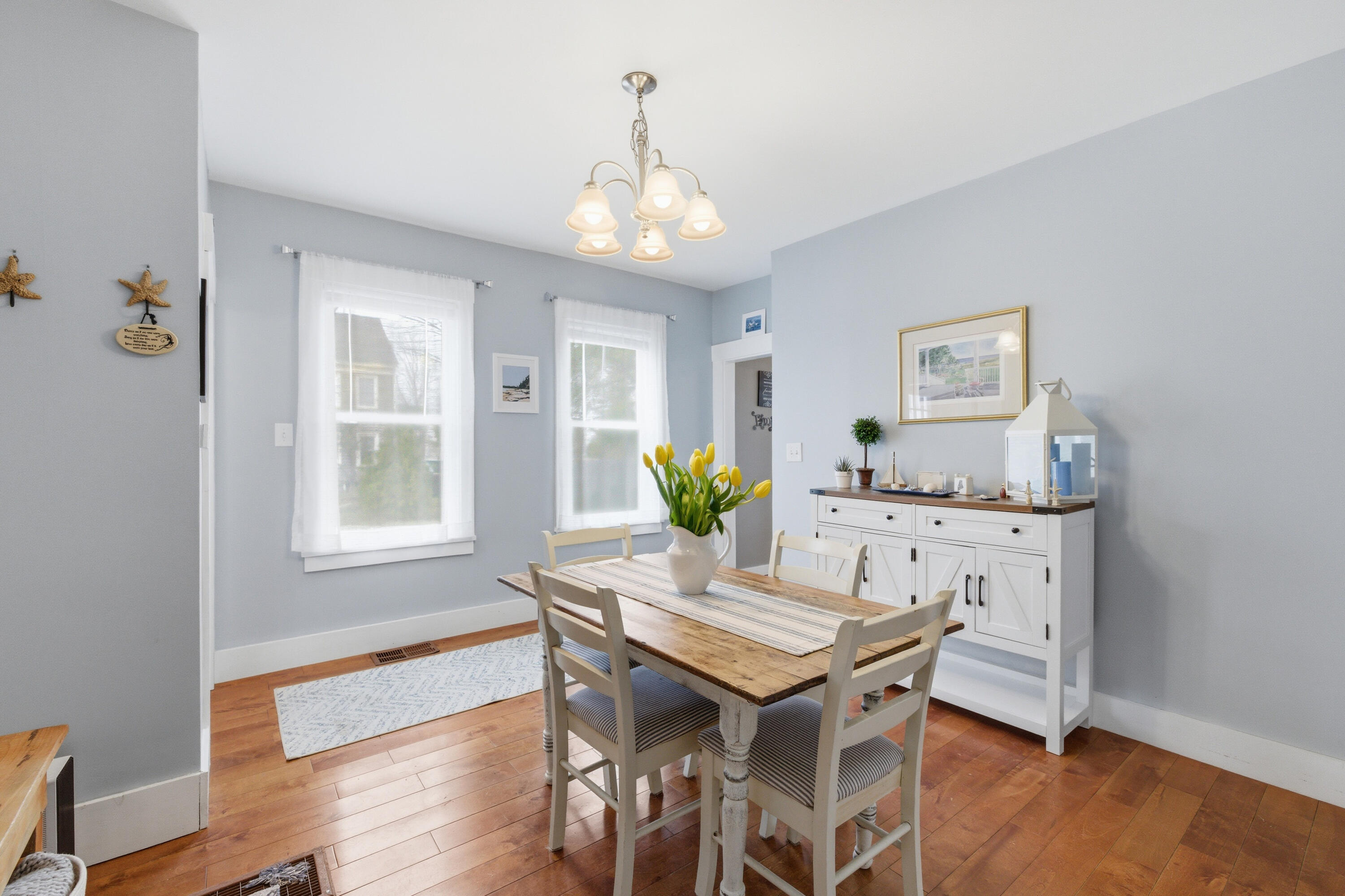 24 Grove Street, Unit 24 Kennebunk, ME 04043 - Photo 23 of 45 Dining room