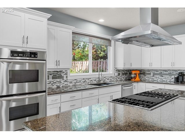 10509 Southwest Naeve Street Portland, OR 97224 - Photo 10 of 43