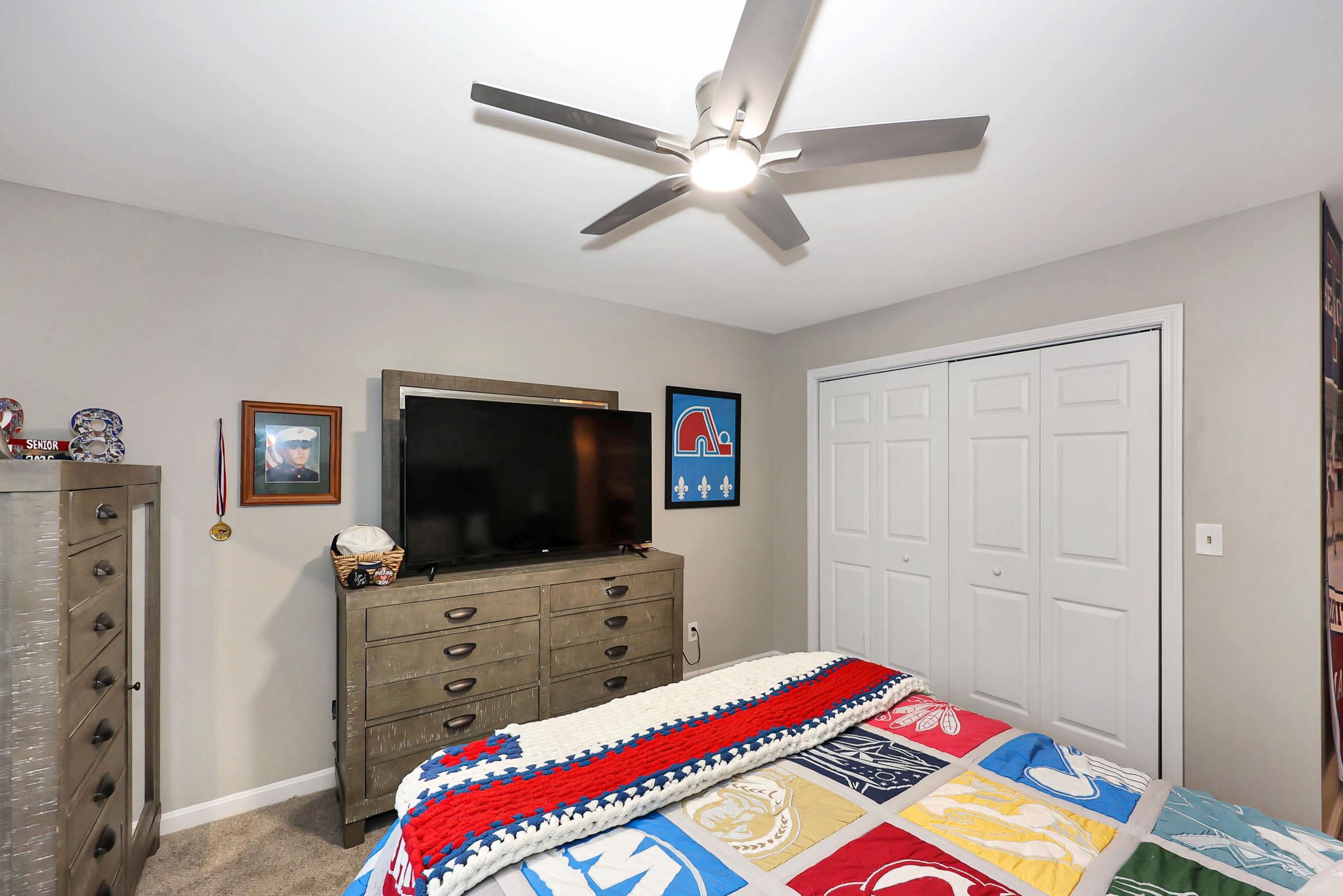 237 Stanton Street Manchester, NH 03103 - Photo 32 of 49