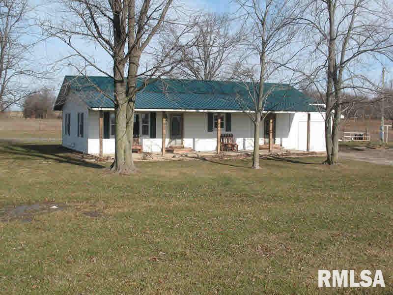 8411 Kinlou Road Kinmundy, IL 62854 - Photo 1 of 21