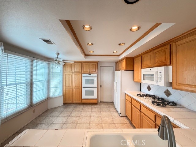 1022 Regis Way Tustin, CA 92780 - Photo 11 of 43 Double oven