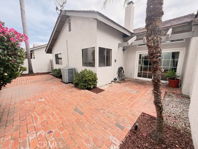 1022 Regis Way Tustin, CA 92780 - Photo 28 of 43 yard for entertaining