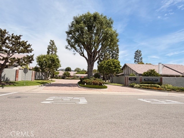 1022 Regis Way Tustin, CA 92780 - Photo 37 of 43 Entrance to The Colony