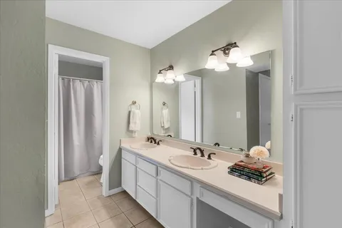 $450,000 | 3703 Northwest County Road 0016, Corsicana, TX 75110