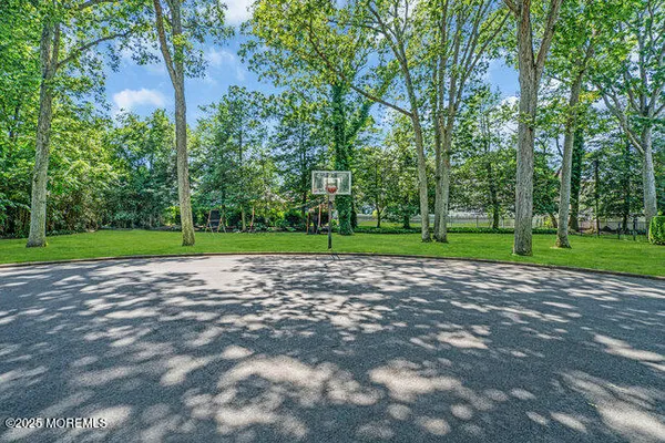 $22,000 | 12 Red Oak Drive, Spring Lake, NJ 07762