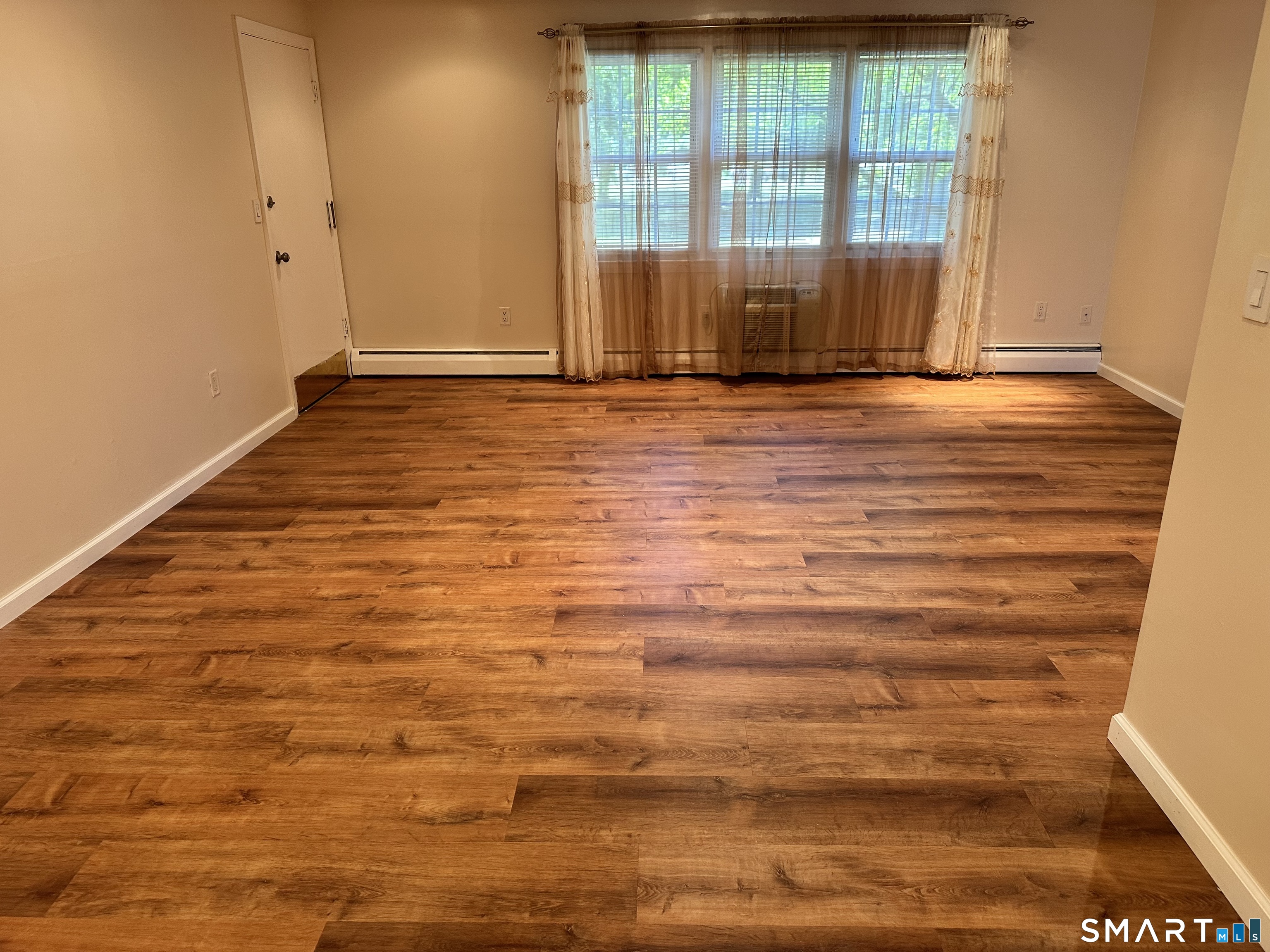 8 Brickyard Road, Unit 21A Farmington, CT 06032 - Photo 5 of 8