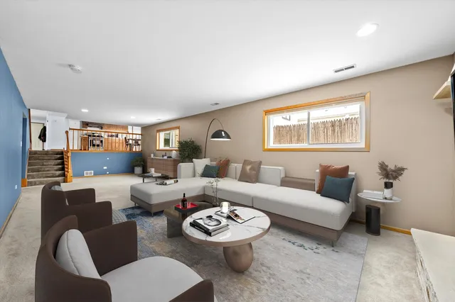 $435,000 | 3518 South Harvey Avenue, Berwyn, IL 60402