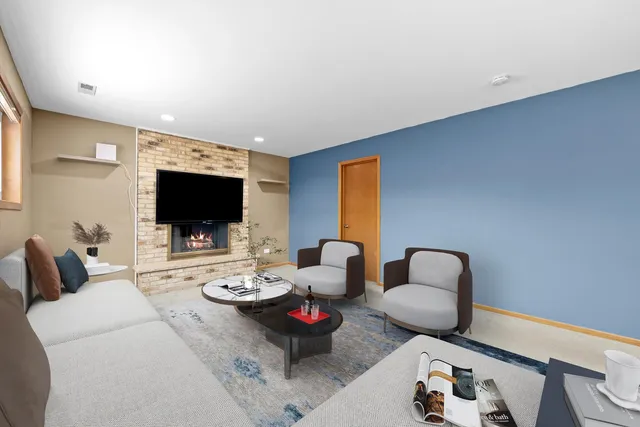 $435,000 | 3518 South Harvey Avenue, Berwyn, IL 60402