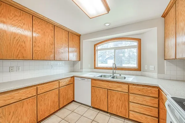 $325,000 | 34128 Shaver Springs Road, Auberry, CA 93602