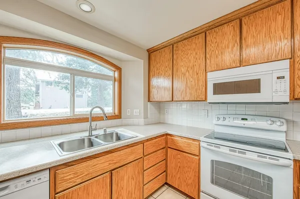 $325,000 | 34128 Shaver Springs Road, Auberry, CA 93602