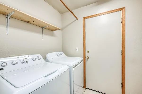 $325,000 | 34128 Shaver Springs Road, Auberry, CA 93602