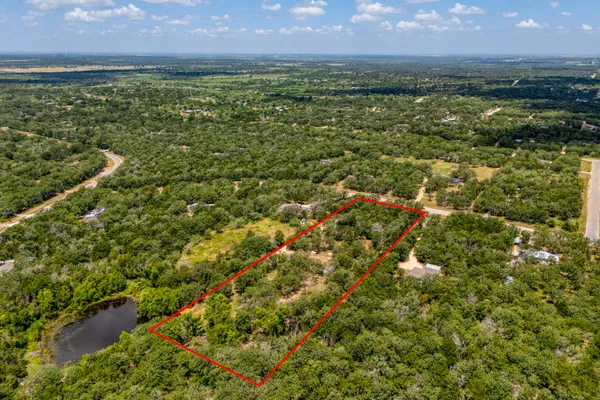 $375,000 | 229 Green Mountain Drive, Cedar Creek, TX 78612