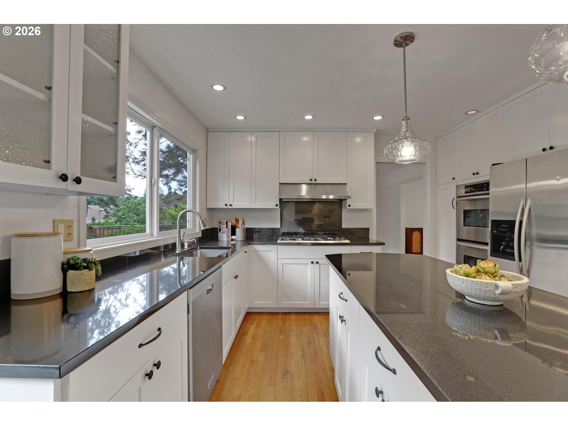 6730 Southwest Preslynn Drive Portland, OR 97225 - Photo 13 of 39