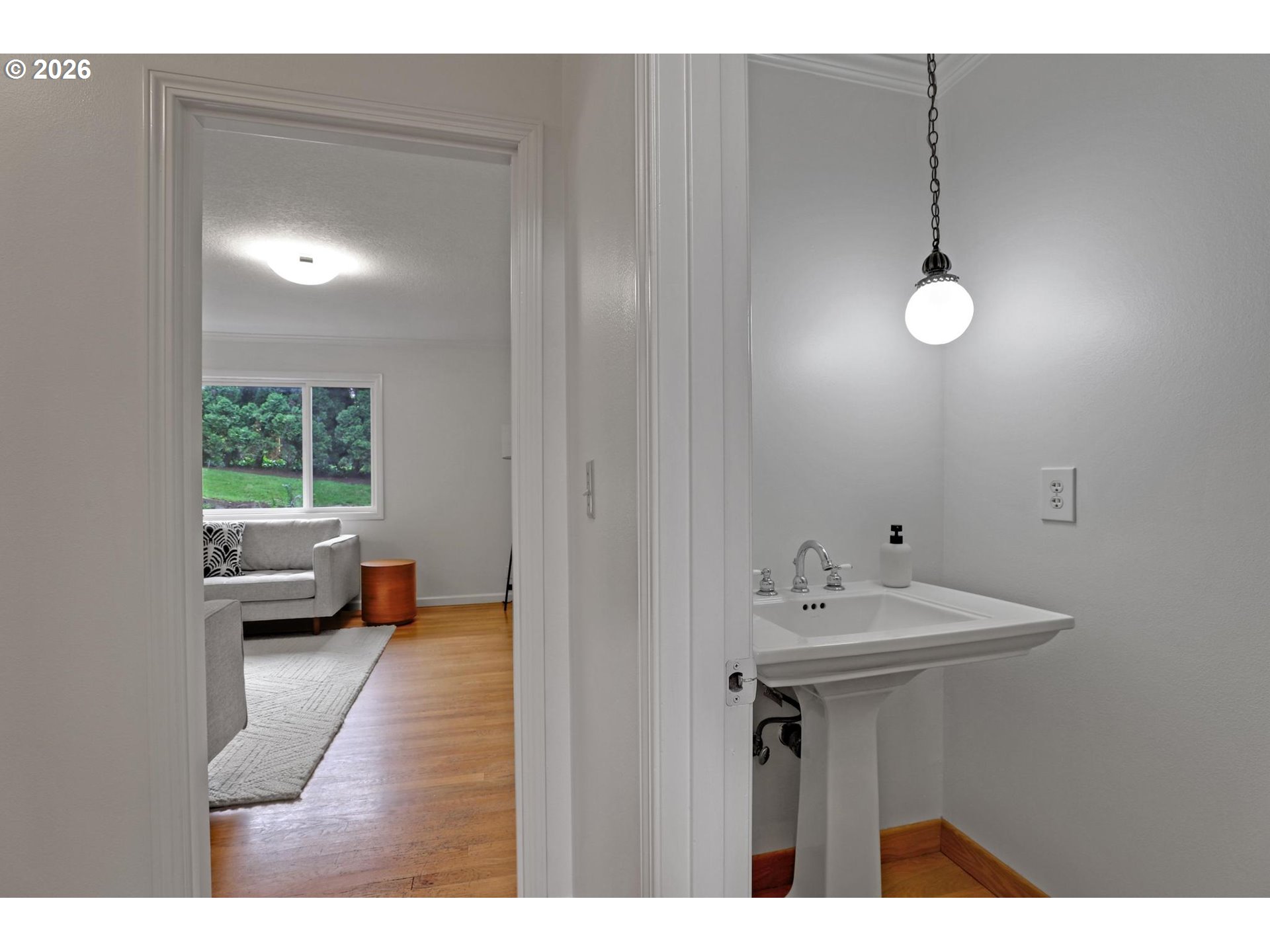 6730 Southwest Preslynn Drive Portland, OR 97225 - Photo 17 of 39