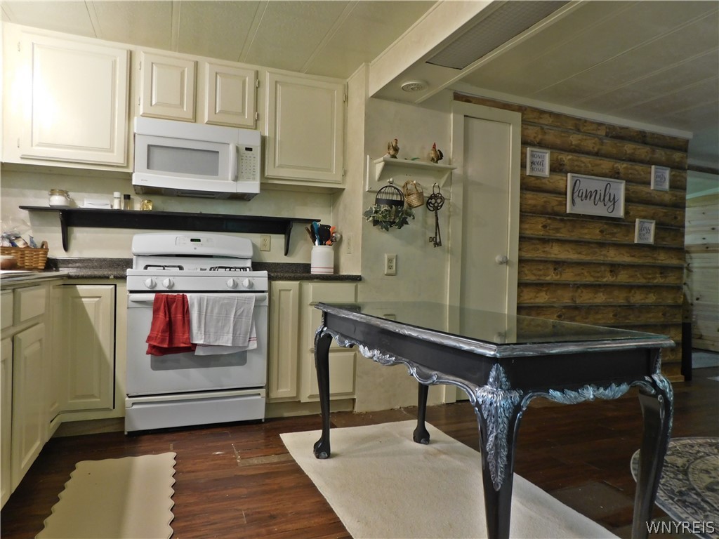 4322 Mossbrook Road, Unit 6 Friendship, NY 14739 - Photo 17 of 34 Gallery Image 17