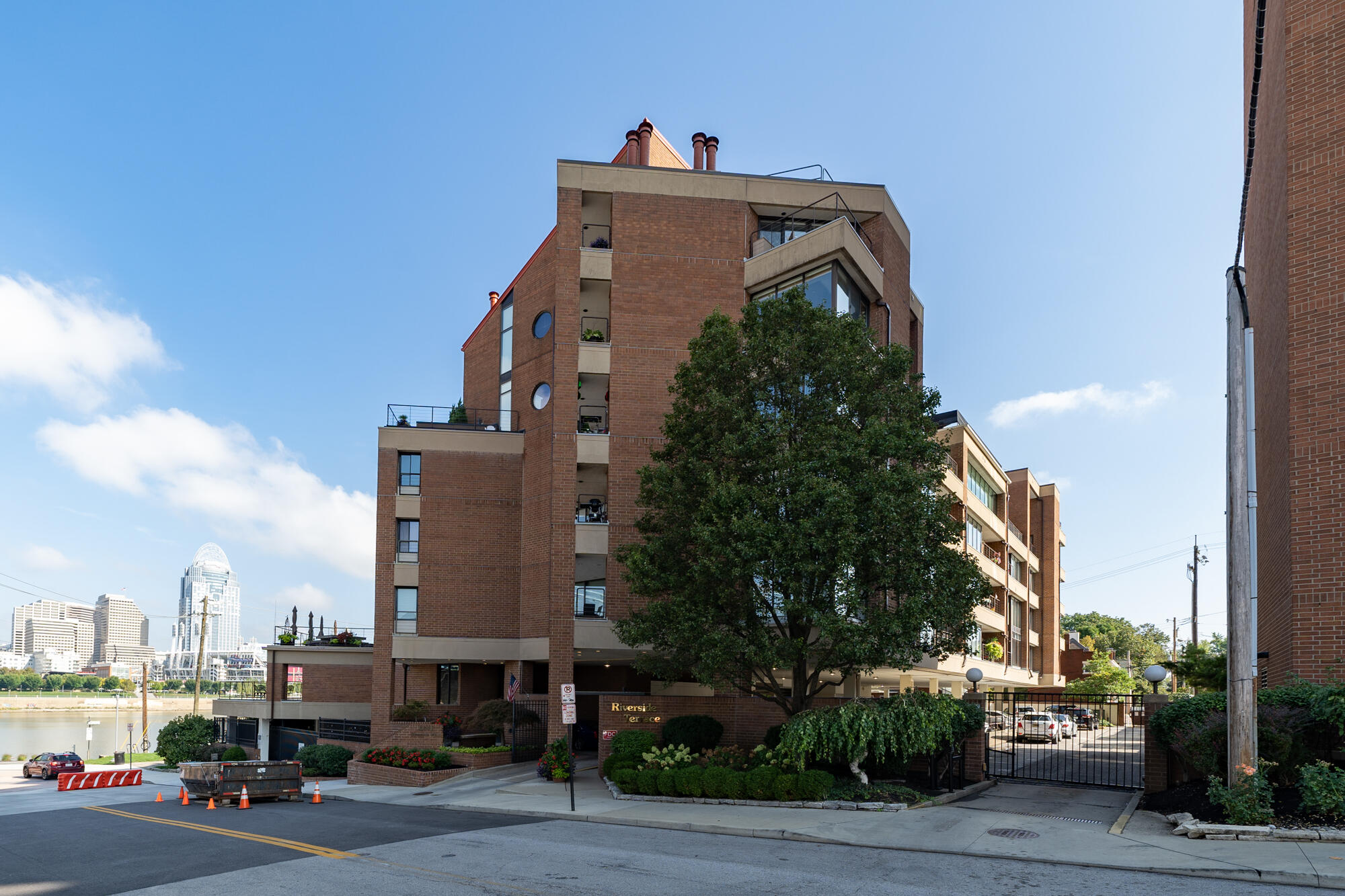 1 Riverside Place, Unit 301 Covington, KY 41011 - Photo 24 of 33 Gallery Image 24