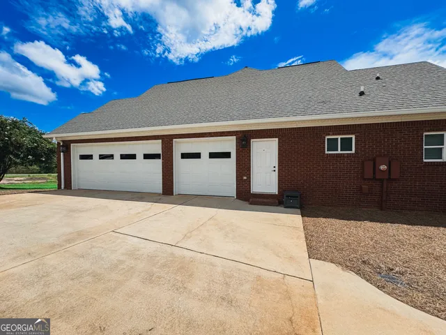 $975,000 | 1015 North Walker's Mill Road, Griffin, GA 30223