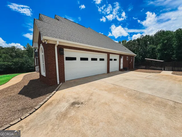 $975,000 | 1015 North Walker's Mill Road, Griffin, GA 30223