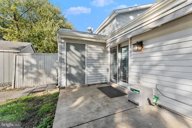 $495,000 | 203 North Lincoln Avenue, Sterling, VA 20164