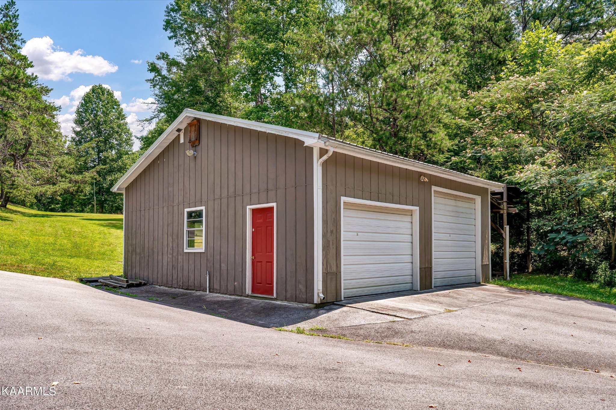 3771 Henry Town Road Sevierville, TN 37876 - Photo 31 of 42 Gallery Image 31