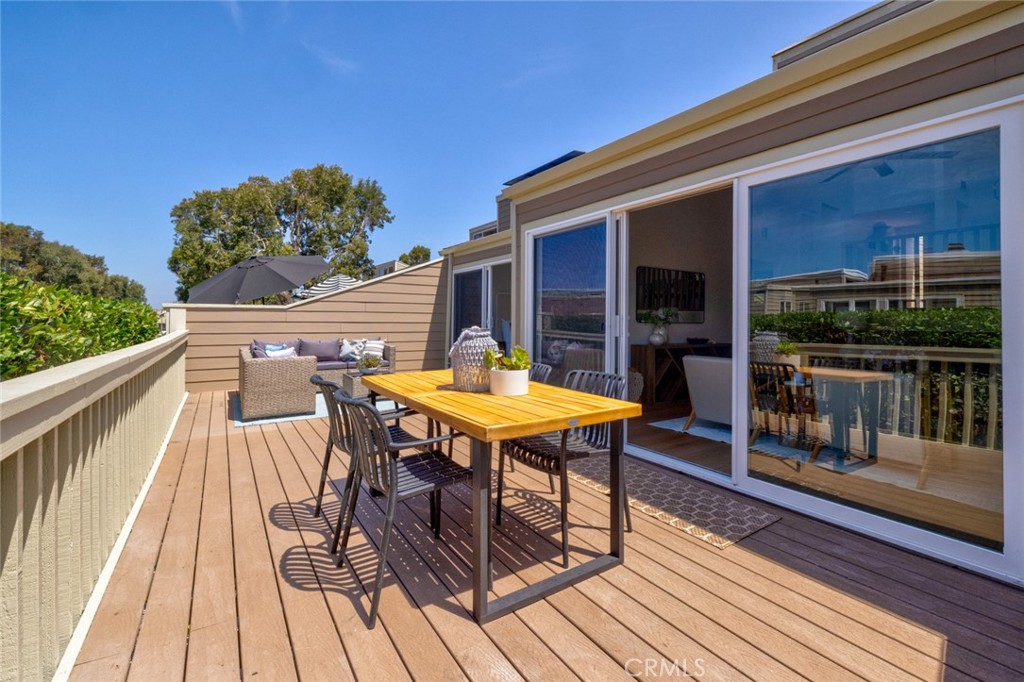 1816 Wilton Road Encinitas, CA 92024 - Photo 30 of 41 Gallery Image 30