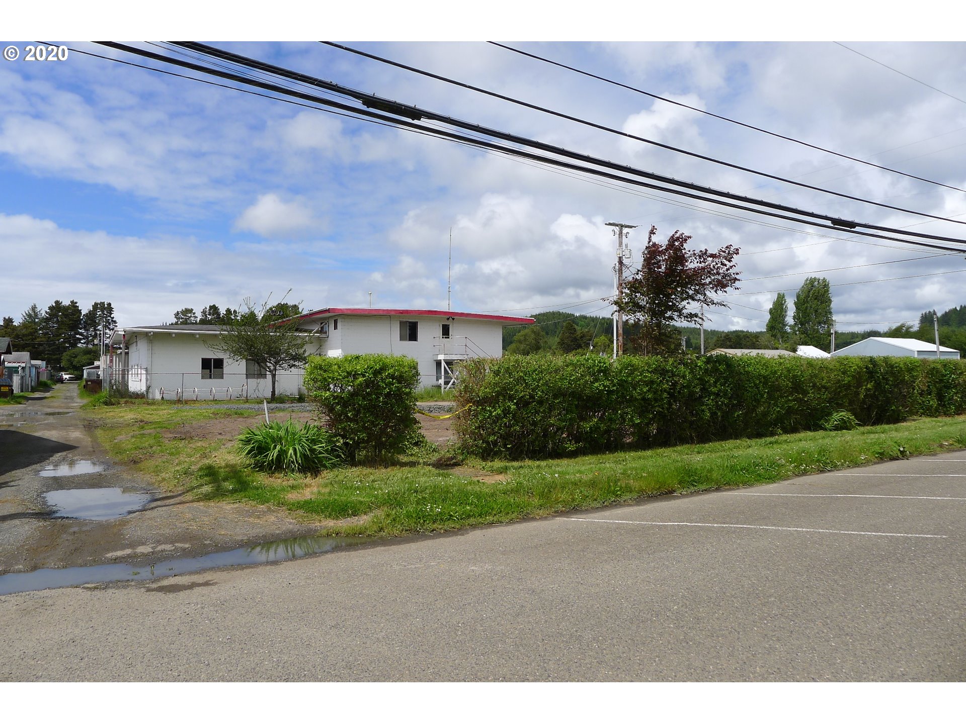 810 North Lake Road Lakeside, OR 97449 - Photo 10 of 15 Gallery Image 10