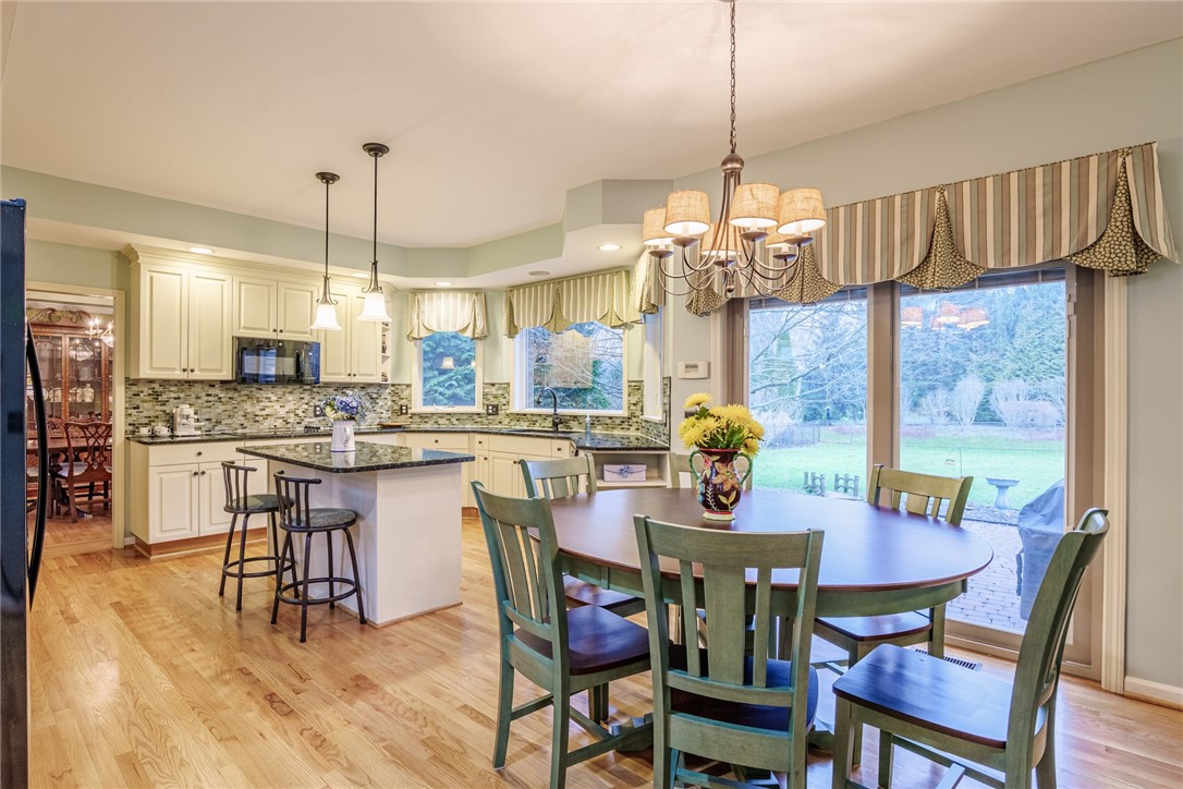 31 St Ebba's Drive Penfield, NY 14526 - Photo 17 of 49 Holidays would be so easy here!